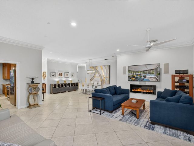 Продажа дома по адресу 1205 Bear Island Drive - фото 6808417