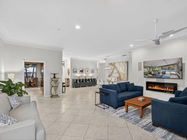 Продажа дома по адресу 1205 Bear Island Drive - фото 6808418