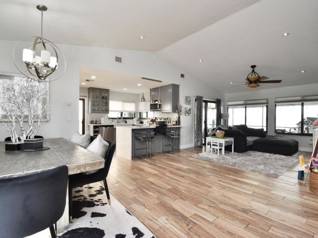 Продажа дома по адресу 21565 Yellowstone Park Way - фото 6814306