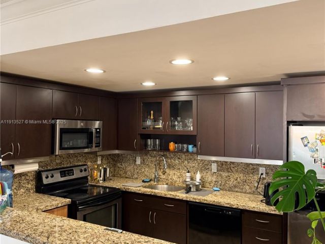 Продажа квартиры #411 - фото 7441856