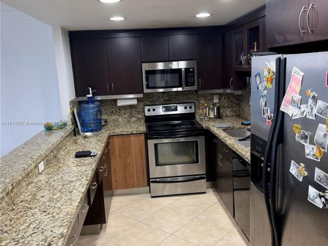 Продажа квартиры #411 - фото 7441857