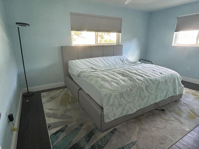 Продажа дома по адресу 5300 Tyler Street - фото 6785795