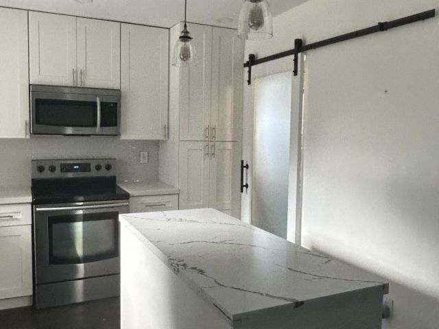 Продажа дома по адресу 5300 Tyler Street - фото 6785796