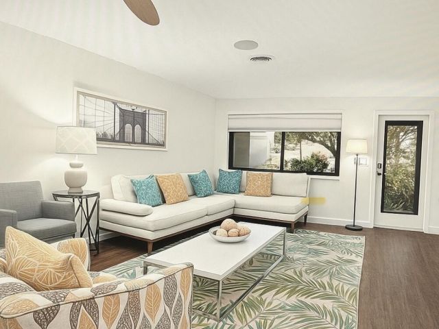 Продажа дома по адресу 5300 Tyler Street - фото 6785801