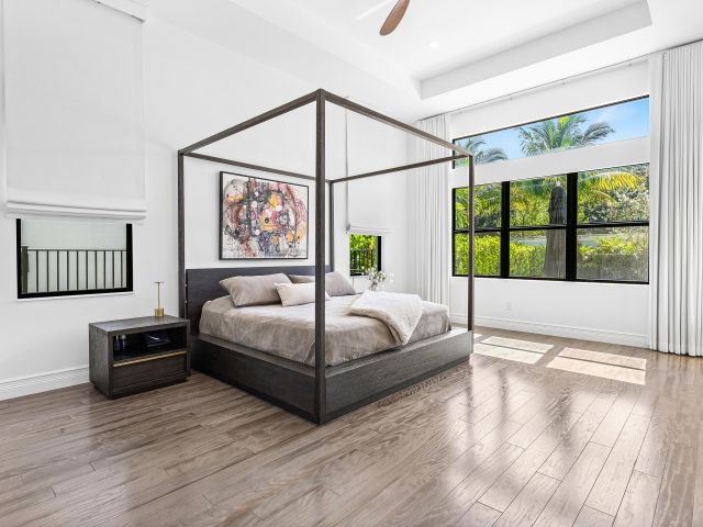 Продажа дома по адресу 9594 Vescovato Way - фото 6809004