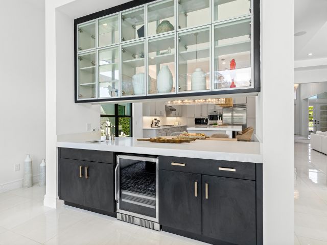 Продажа дома по адресу 9594 Vescovato Way - фото 6809007