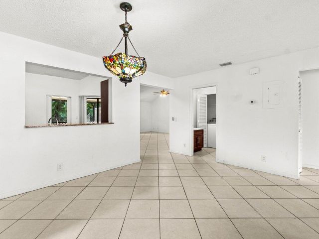 Дом в аренду по адресу 9308 Ketay Circle - фото 6787316