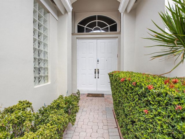 Продажа дома по адресу 6713 Portside Drive - фото 6809088