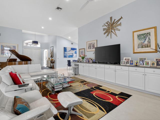 Продажа дома по адресу 6713 Portside Drive - фото 6898320