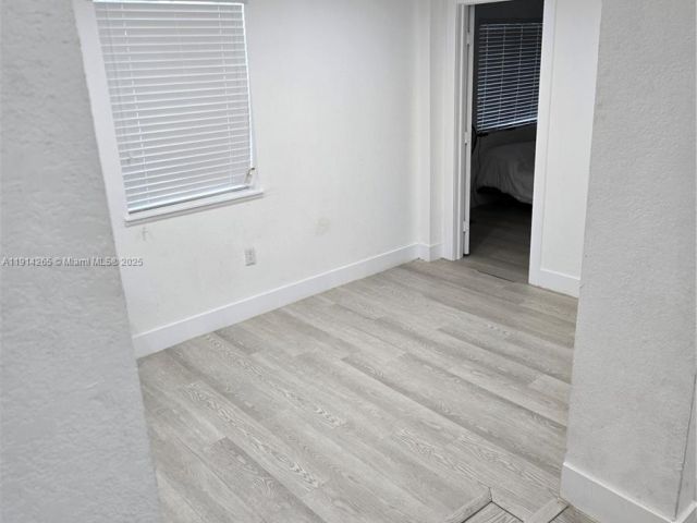 Дом в аренду по адресу 1420 NW 116th St - фото 7427652