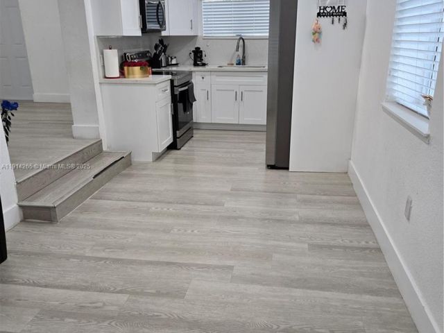 Дом в аренду по адресу 1420 NW 116th St - фото 7427654