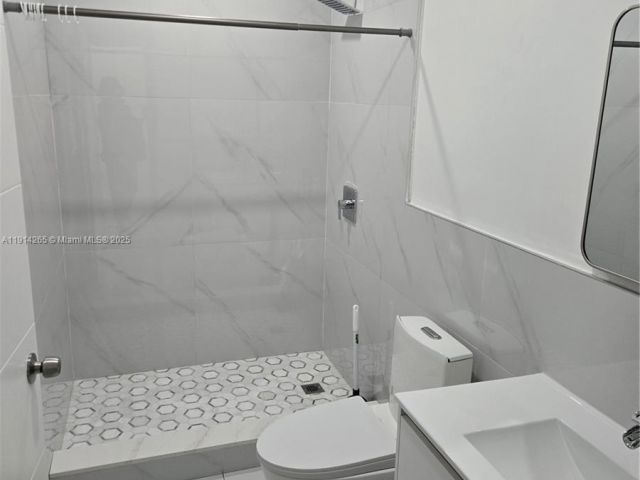 Дом в аренду по адресу 1420 NW 116th St - фото 7427665