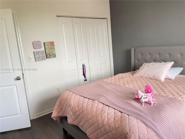 Дом в аренду по адресу 27563 SW 139th Psge #A - фото 7483531