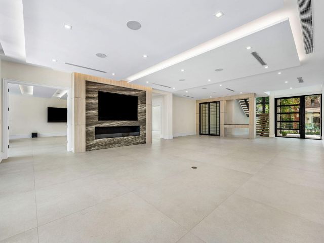 Продажа дома по адресу 191 W Coconut Palm Road - фото 6854387