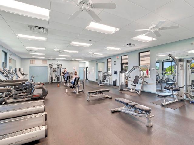 Дом в аренду по адресу 6603 Overland Drive - фото 6798647