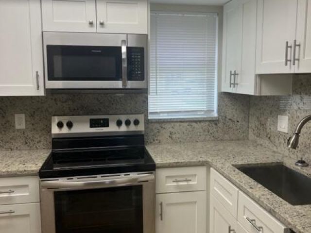 Продажа дома по адресу 500 NW 53rd Street - фото 6809103