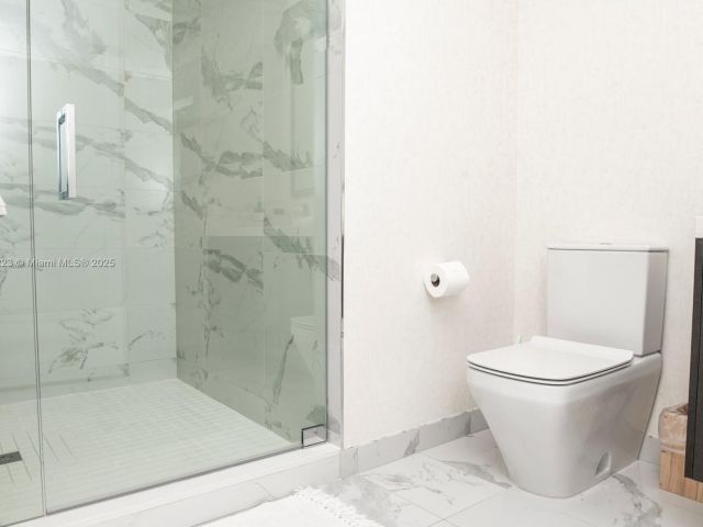 Продажа квартиры #1811 - фото 6789076