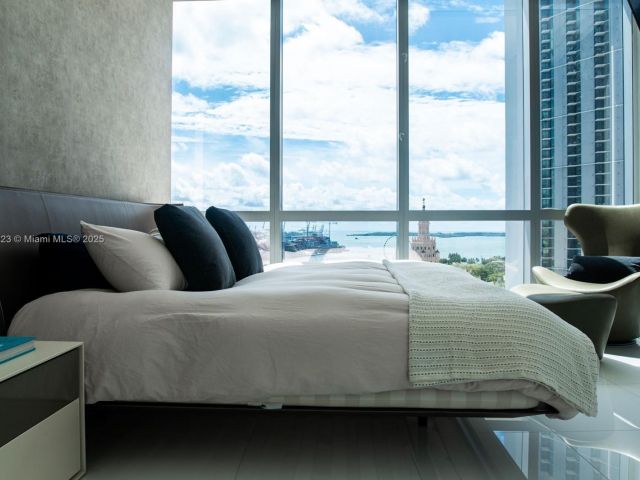 Продажа квартиры #1811 - фото 6789082