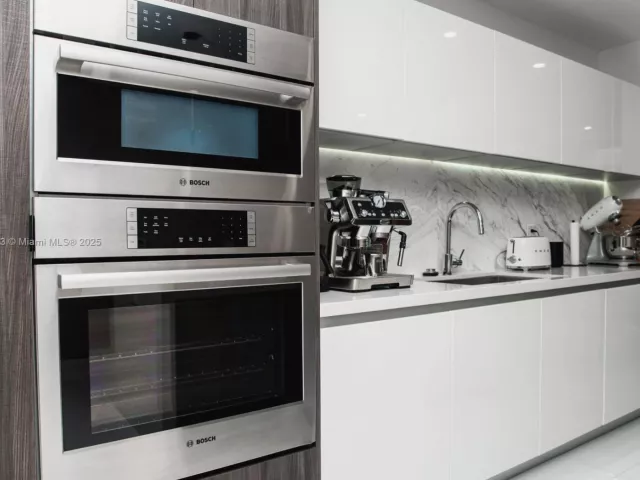 Продажа квартиры #1811 - фото 6789087