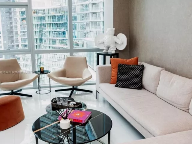 Продажа квартиры #1811 - фото 6789088