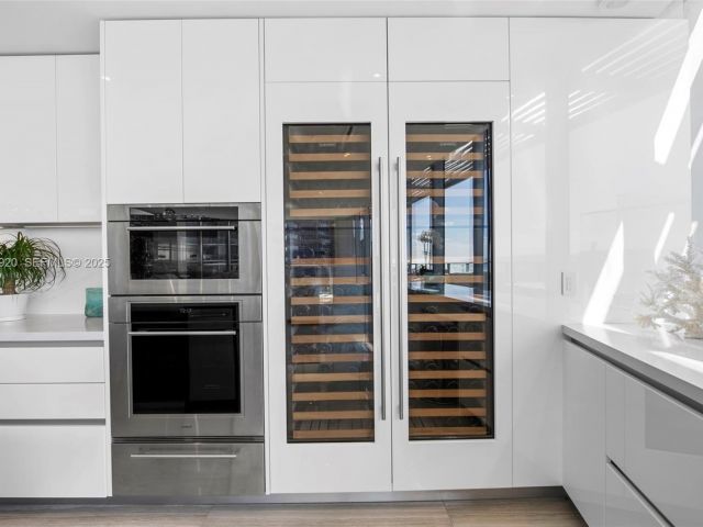 Продажа квартиры #N605 - фото 6939139