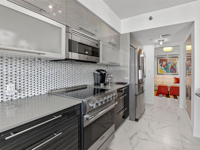 Продажа квартиры #1704 - фото 6788419