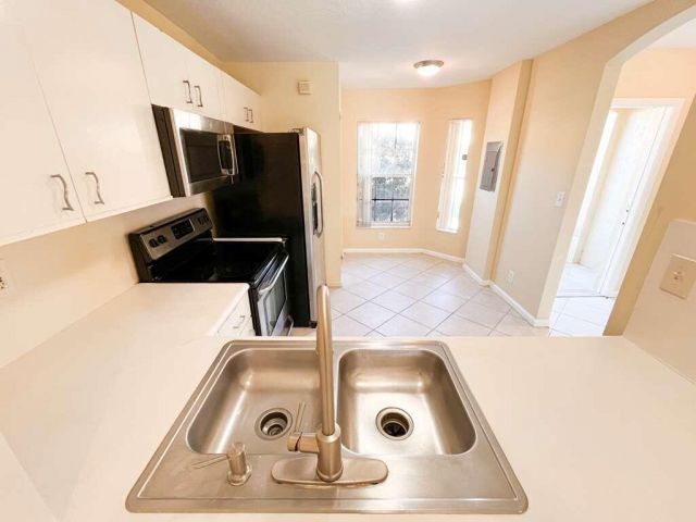 Дом в аренду по адресу 861 Summit Lake Drive 861 - фото 6798331