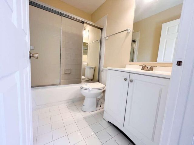 Дом в аренду по адресу 861 Summit Lake Drive 861 - фото 6798333