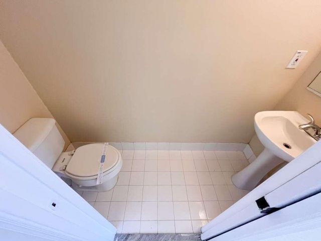 Дом в аренду по адресу 861 Summit Lake Drive 861 - фото 6798337