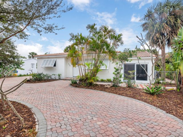 Дом в аренду по адресу 236 Ashworth Street - фото 6788750