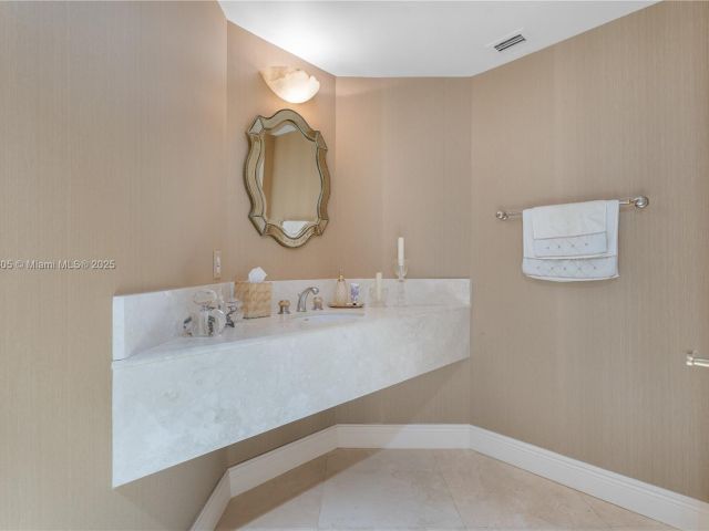 Продажа квартиры #1605 - фото 6789109