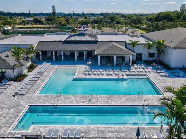 Продажа дома по адресу 13404 Brotherhood Way - фото 6826984