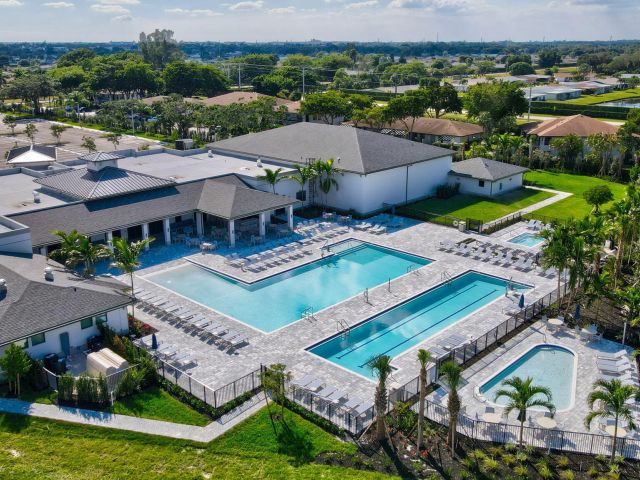 Продажа дома по адресу 13404 Brotherhood Way - фото 6826985