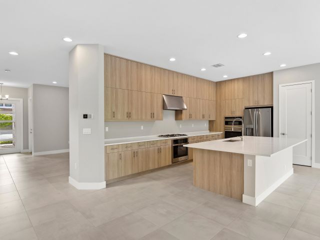 Продажа дома по адресу 20318 Castle Stuart Ave - фото 6809131