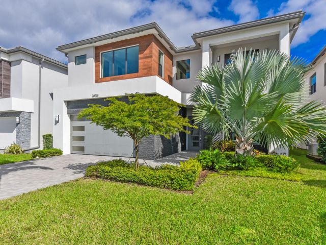 Продажа дома по адресу 20318 Castle Stuart Ave - фото 6809134