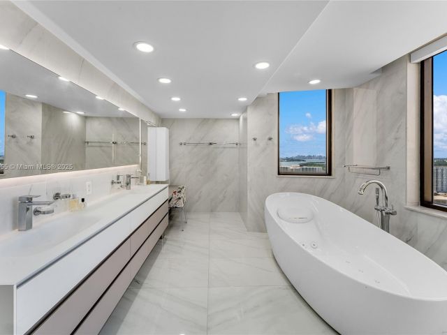 Продажа квартиры #UPH1 - фото 6802829