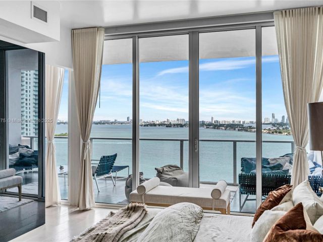 Продажа квартиры #1906 - фото 6796446