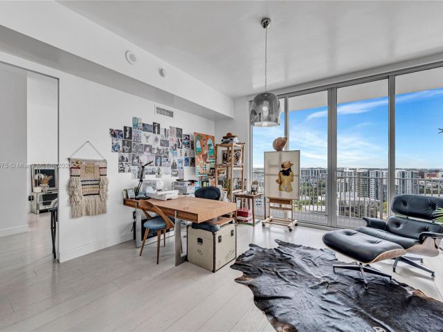 Продажа квартиры #1906 - фото 6796456