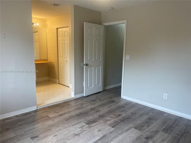 Дом в аренду по адресу 854 NW 208th Dr 854 - фото 7466946