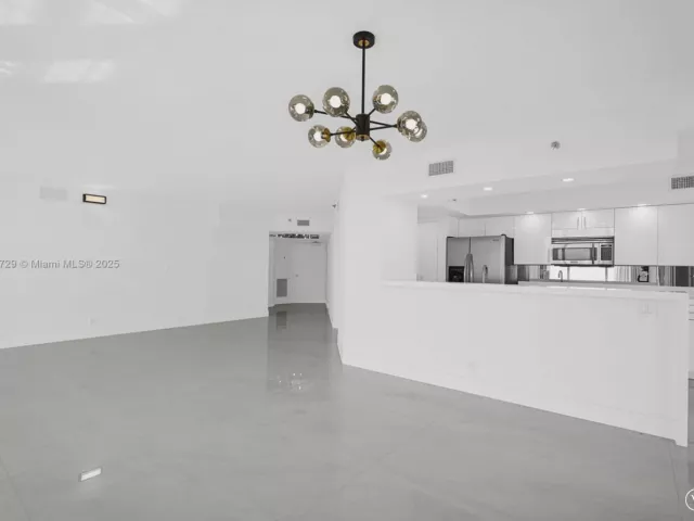 Продажа квартиры #1236 - фото 6812569