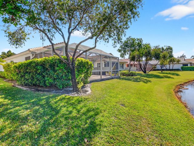 Продажа дома по адресу 2245 Sapphire Circle - фото 6808500