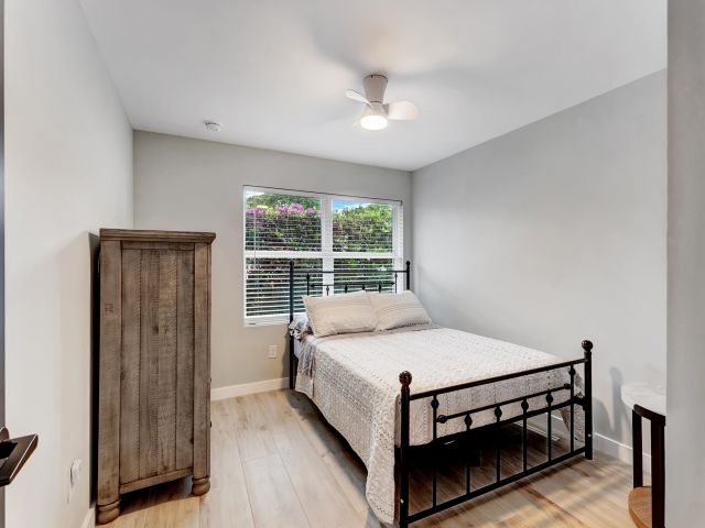 Дом в аренду по адресу 320 NW 3rd Avenue - фото 6798566