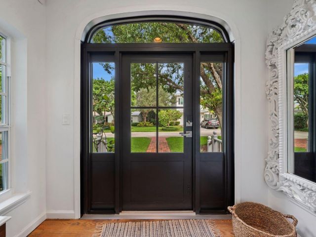 Дом в аренду по адресу 302 NW 16th Street - фото 6798629