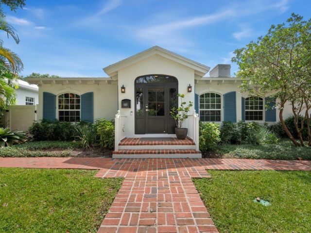 Дом в аренду по адресу 302 NW 16th Street - фото 6798635