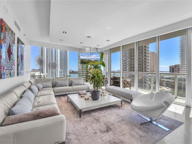 Продажа квартиры #1001 - фото 6792695