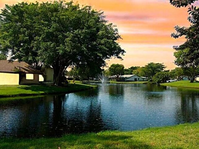 Дом в аренду по адресу 16843 Boca Delray Drive - фото 6810196