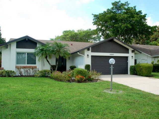 Дом в аренду по адресу 16843 Boca Delray Drive - фото 6810197