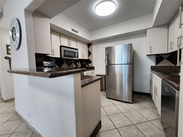 Продажа квартиры #1202 - фото 6792589