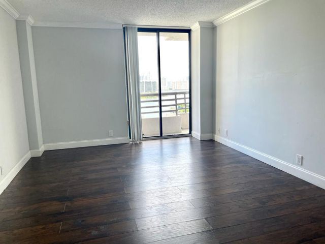 Квартира в аренду номер1617 - фото 6793470