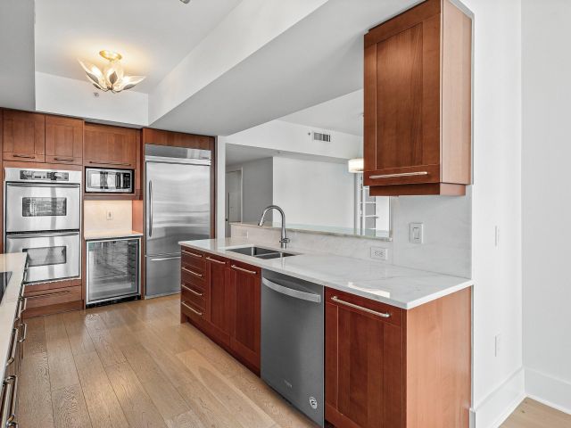 Квартира в аренду номер2406 - фото 6793279